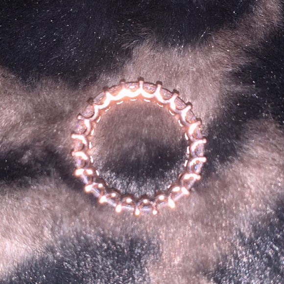 Eternity Band size 8 - Picture 6 of 6